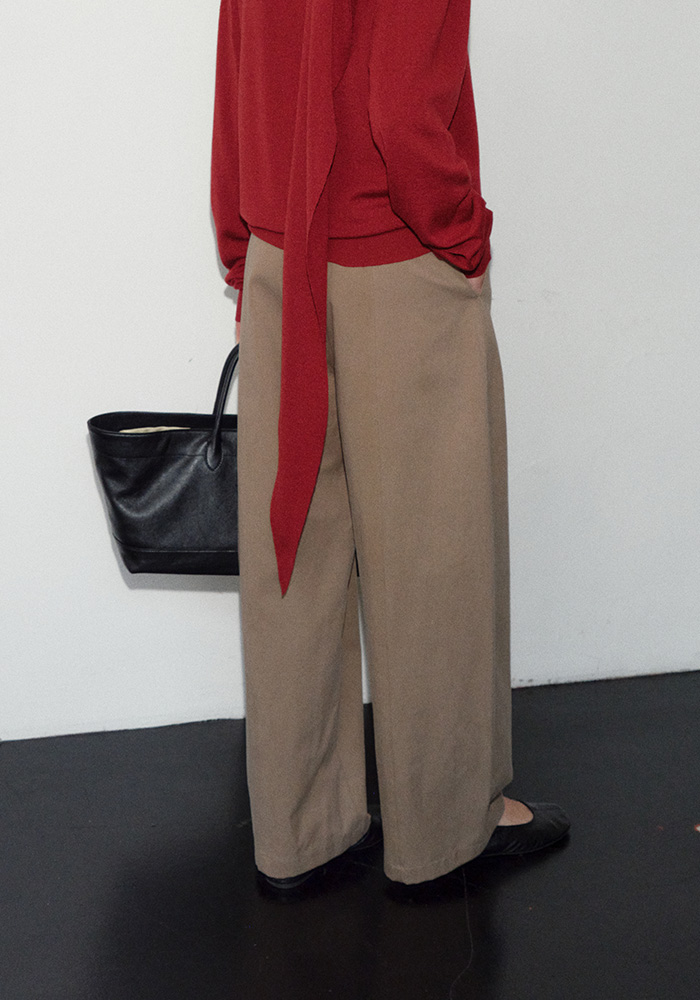 MODERN CURVED PANTS_BEIGE