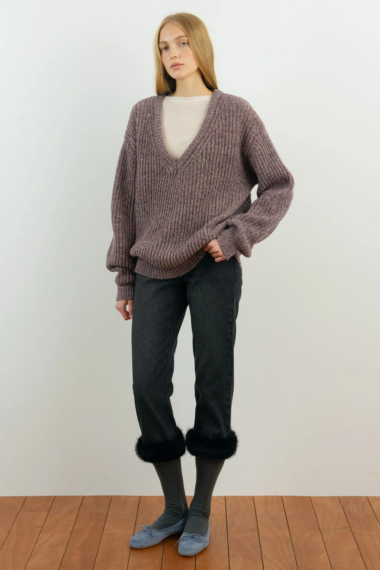 Fuzzy V-Neck Knit (Purple)