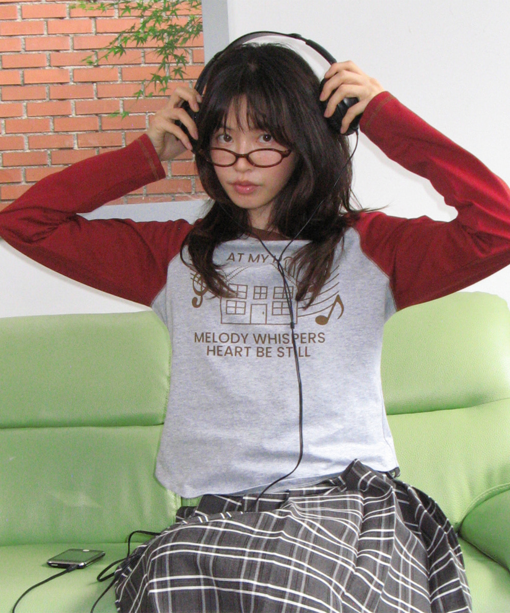 HOUSE RAGLAN LONG SLEEVE RED