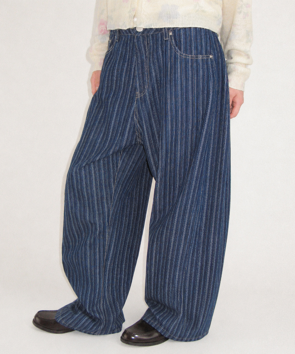 STRIPE DENIM BALLOON PANTS MEDIUM BLUE