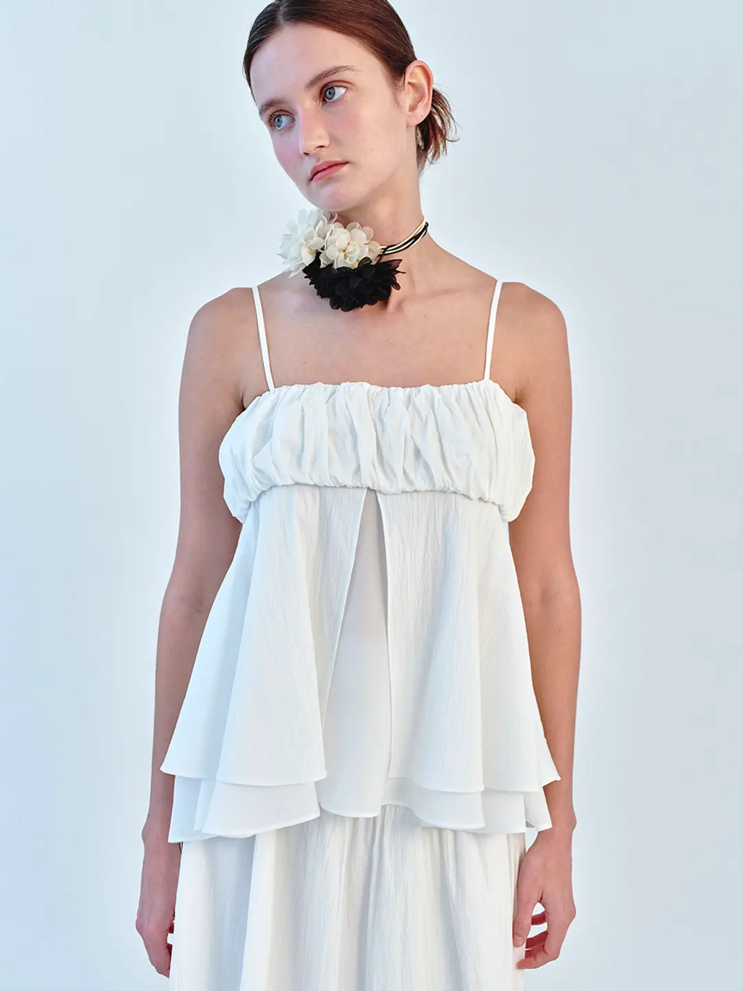 쏘이르 LAYERED SHIRRING BLOUSE - WHITE 상품 이미지 2