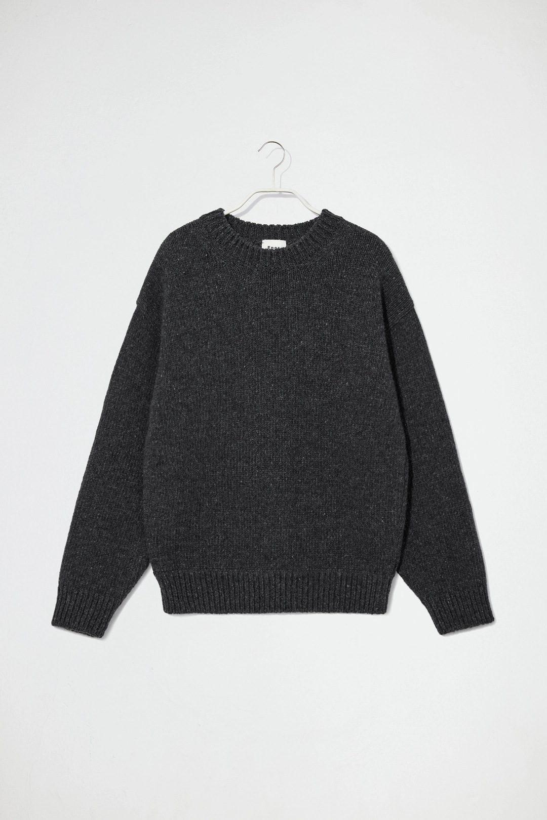 엔오르 NEP YARN CREW NECK PULLOVER - DARK GREY 상품 이미지 1