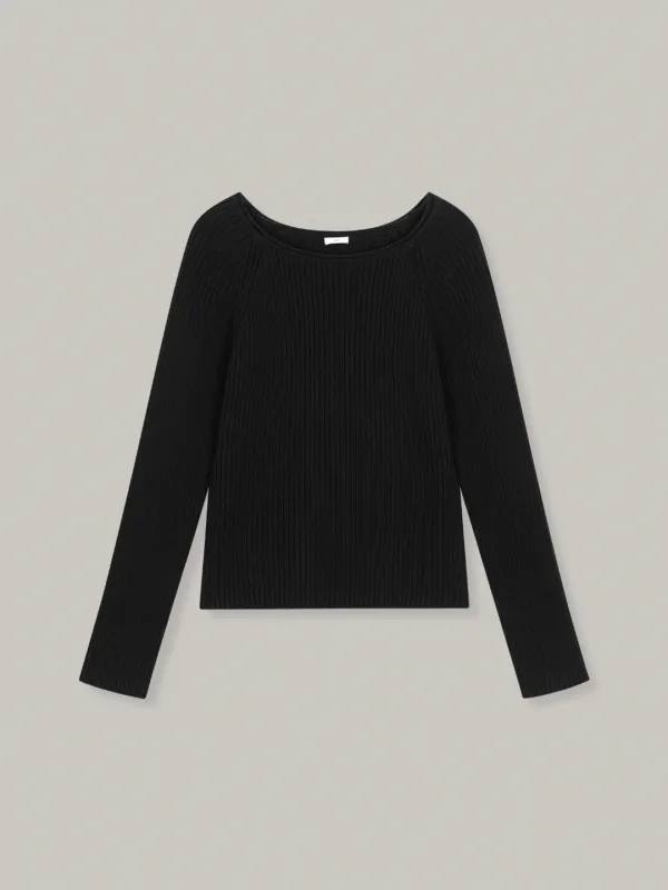 raglan round neck pullover (black)