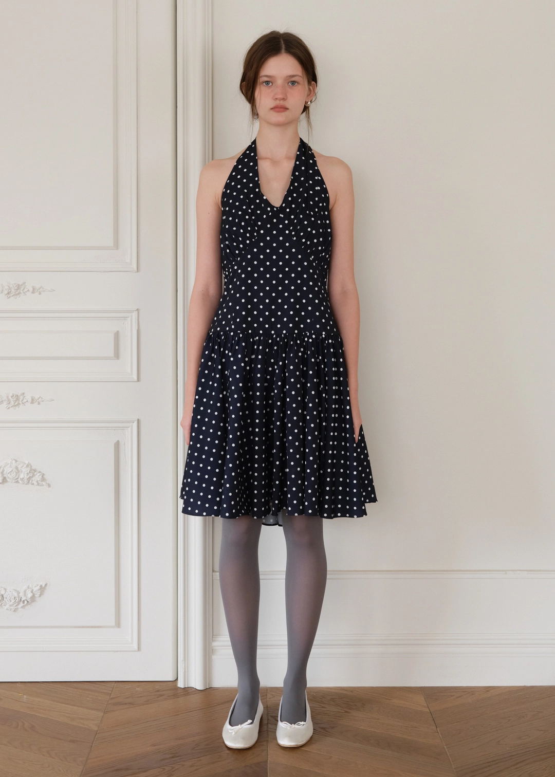 온무드 [2ND] HALTERNECK SHIRRING DRESS - NAVY DOT 상품 이미지 2