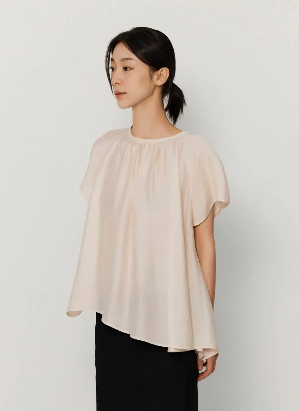 [2차 리오더] Muted shine neck-shirring blouse_cream beige (5/29 이내 출고)