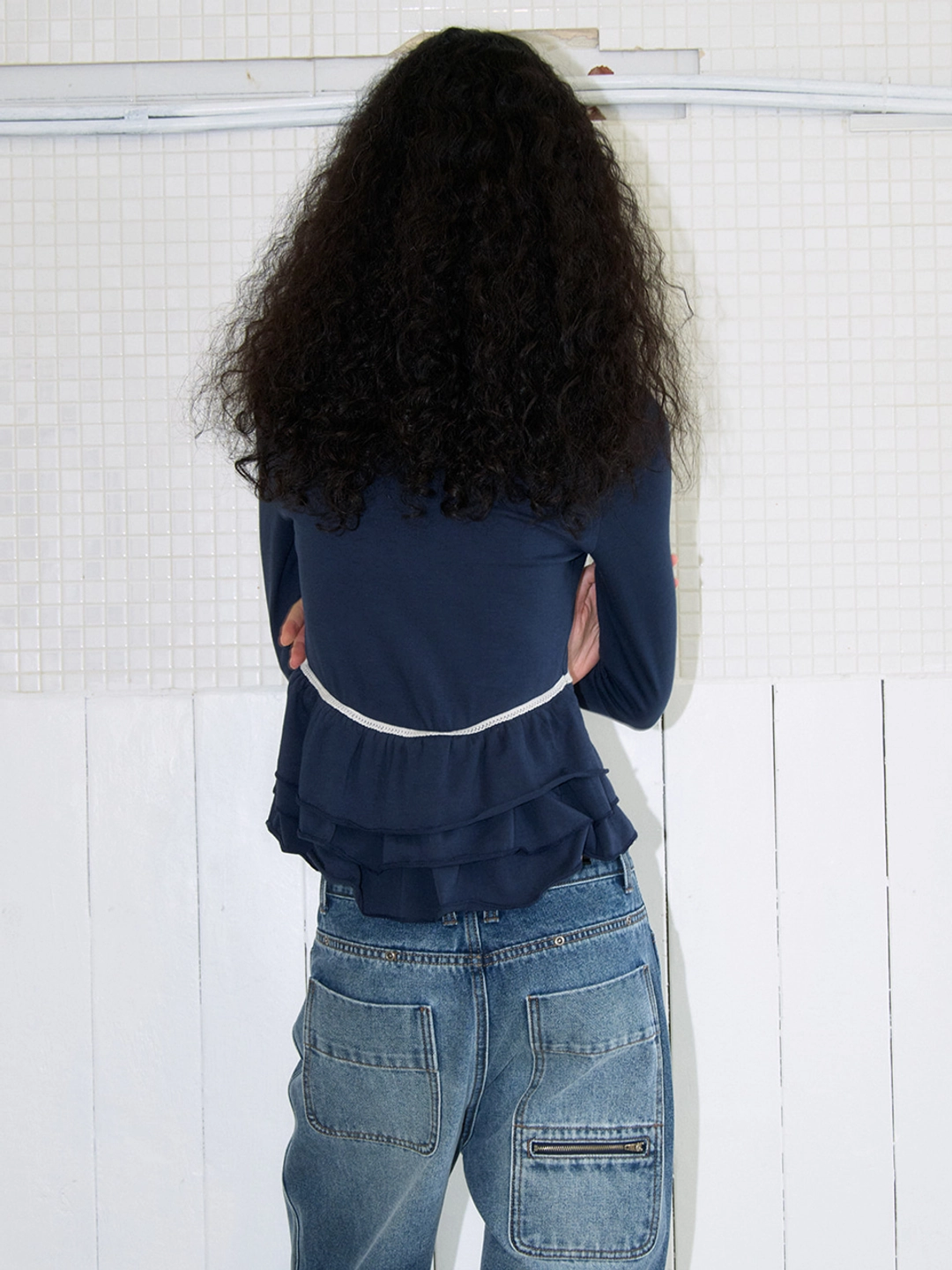 밀로 우먼 Ruffle Binding T-Shirt [Navy] 상품 이미지 1