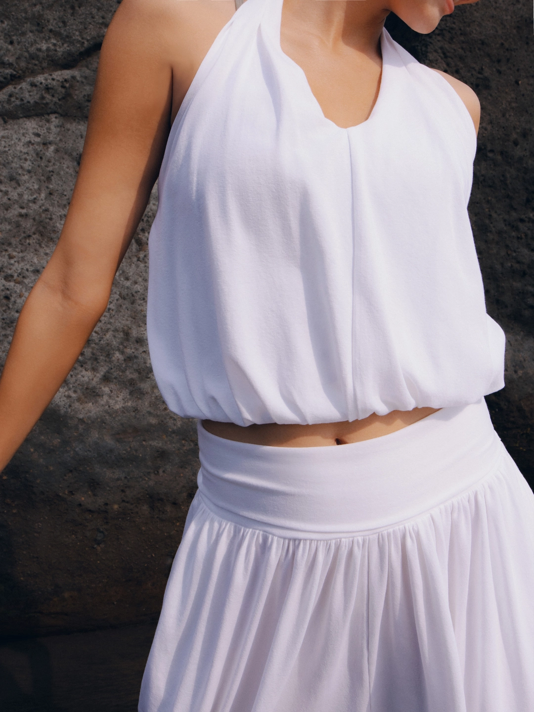 부디무드라 Petal halter top_White 상품 이미지 2