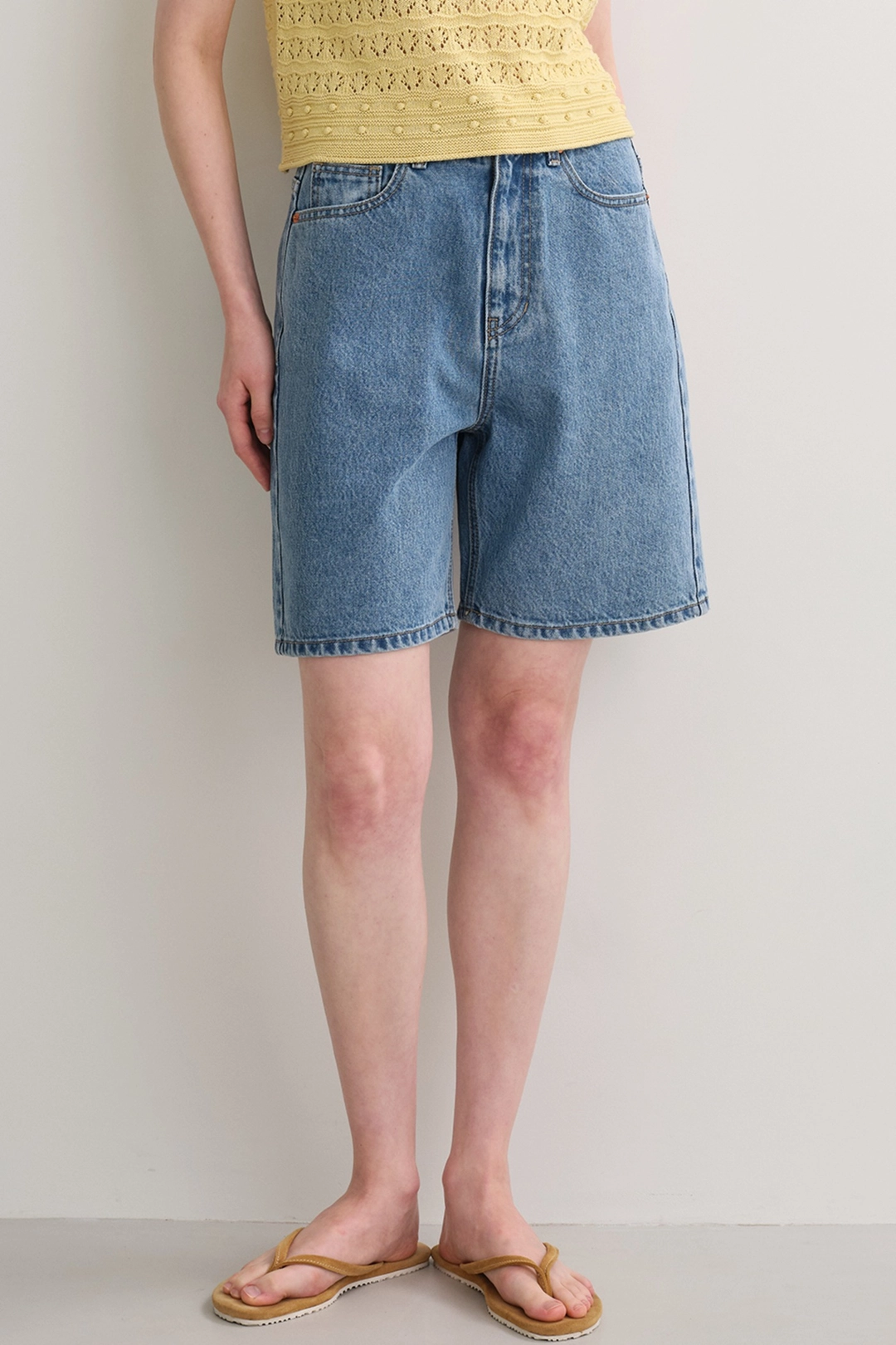 블랭크공삼 bermuda denim pants (medium blue) 상품 이미지 1