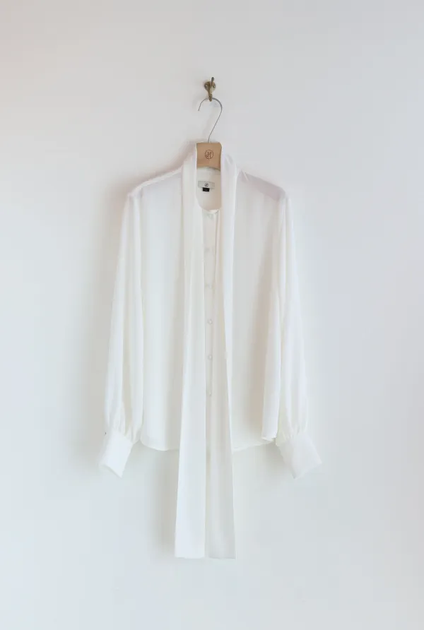 ODORATA BLOUSE ( IVORY )