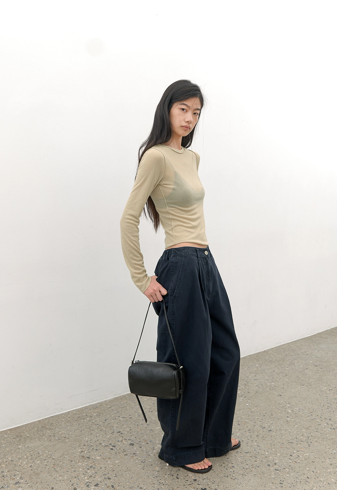 아뜰리에 나인 (PT-5806)BANDING TUCK COLOR DENIM PANTS 상품 이미지 3