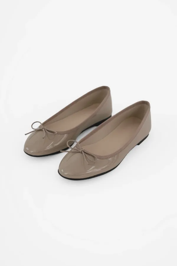 Ribbon Flat 001_Beige