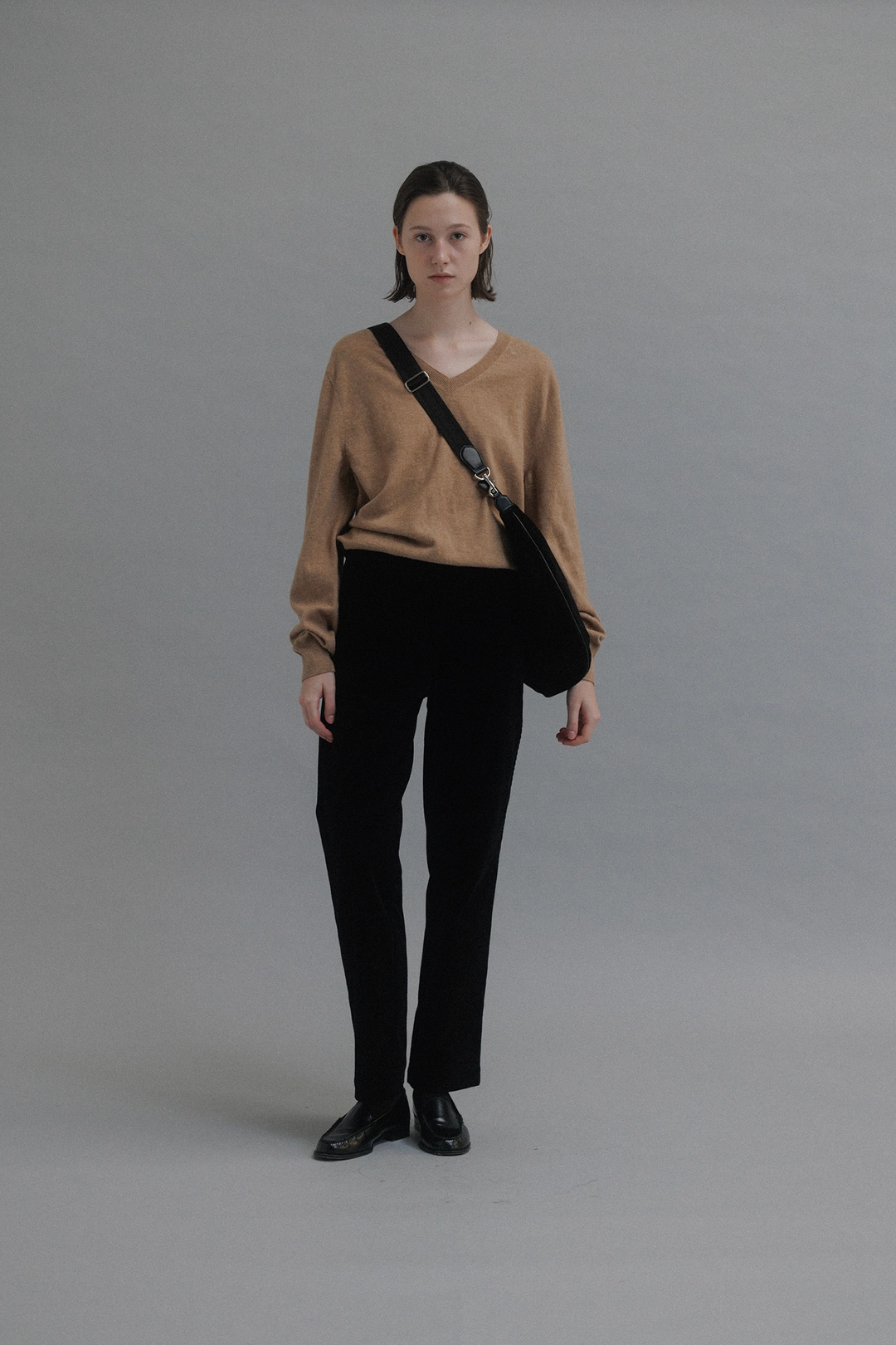 낫띵리튼 2ND / Balloon suede bag (Black) 상품 이미지 2