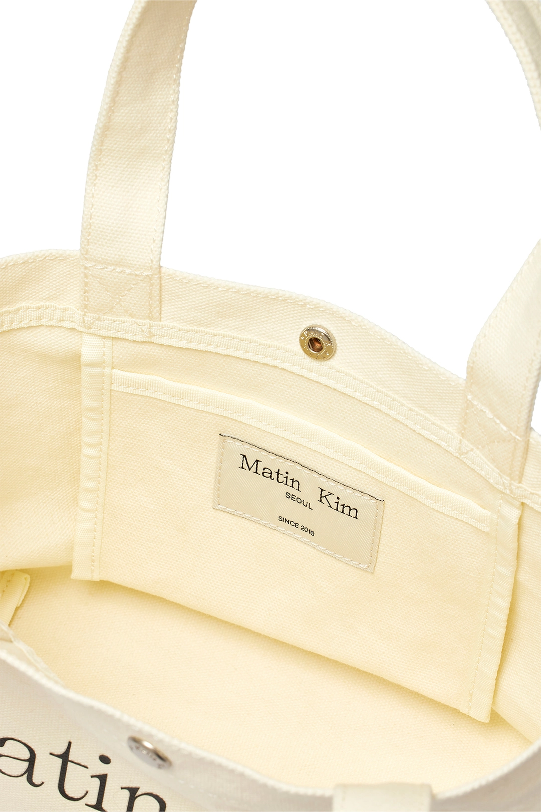 마뗑킴 MATIN CANVAS MINI TOTE BAG IN IVORY 상품 이미지 2