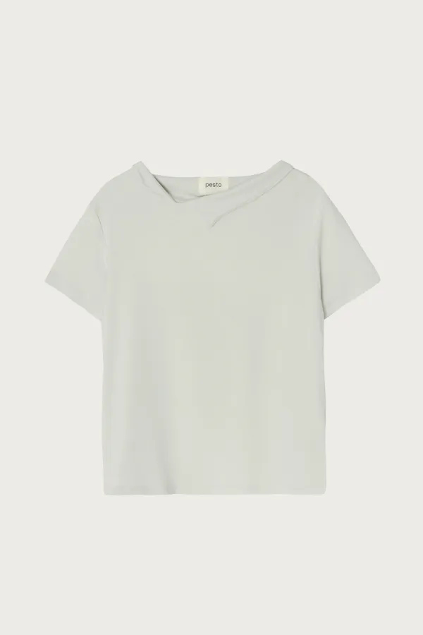 OPEN NECKLINE TEE FOG