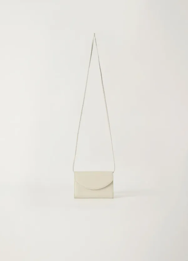 Leather card holder (Salt)