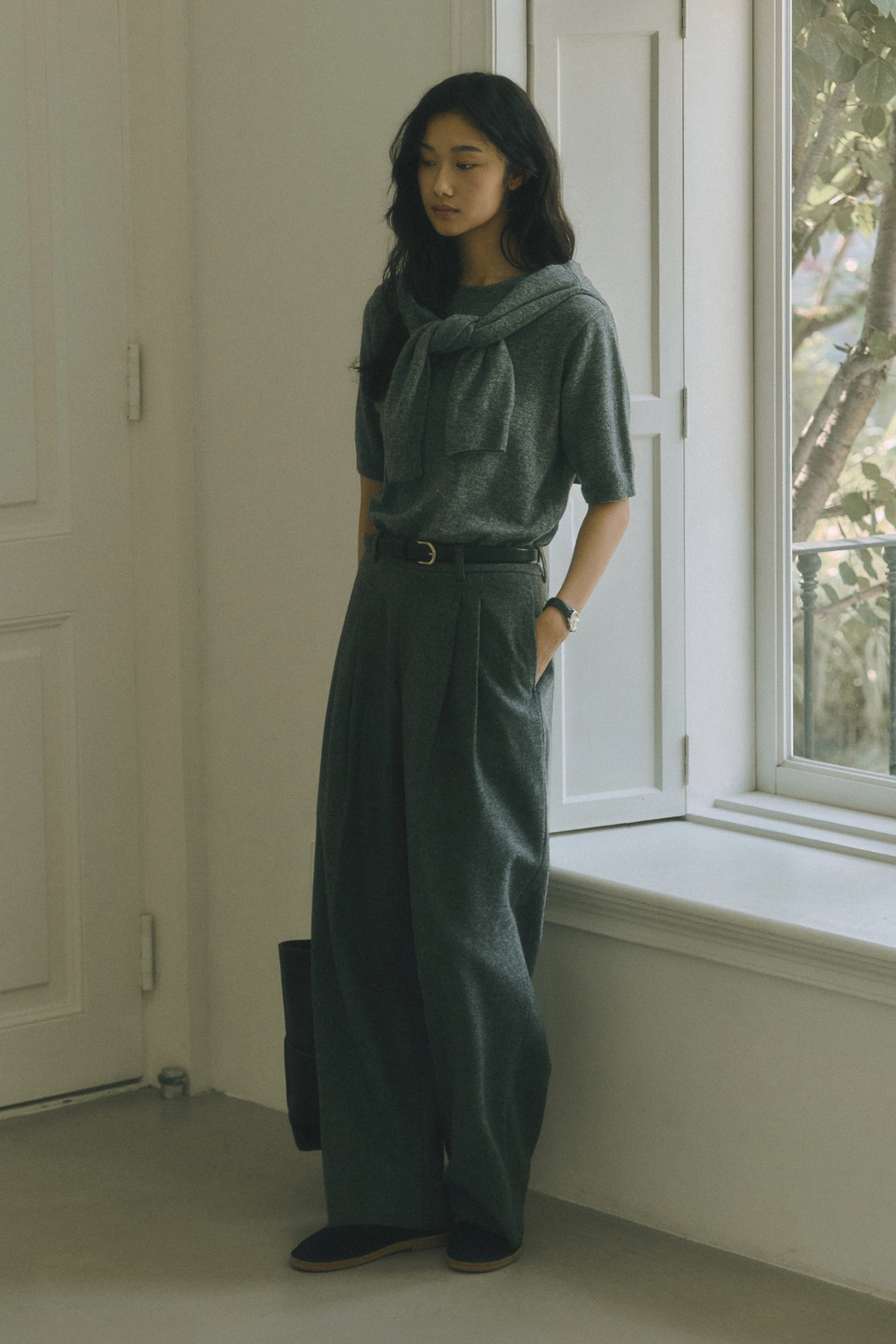 세이지먼트 PEYDEN WOOL PINTUCK SLACKS_GRAY 상품 이미지 2