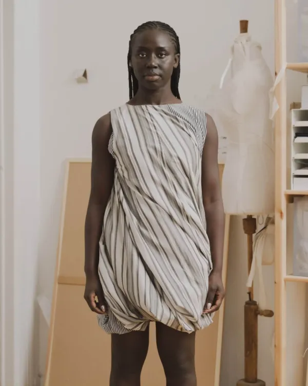 Bell 에이 드레스