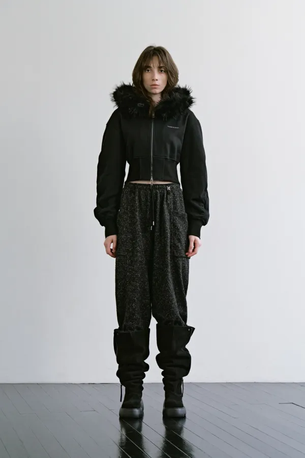 Fur-Trim Hooded Zip-up [ Black ]