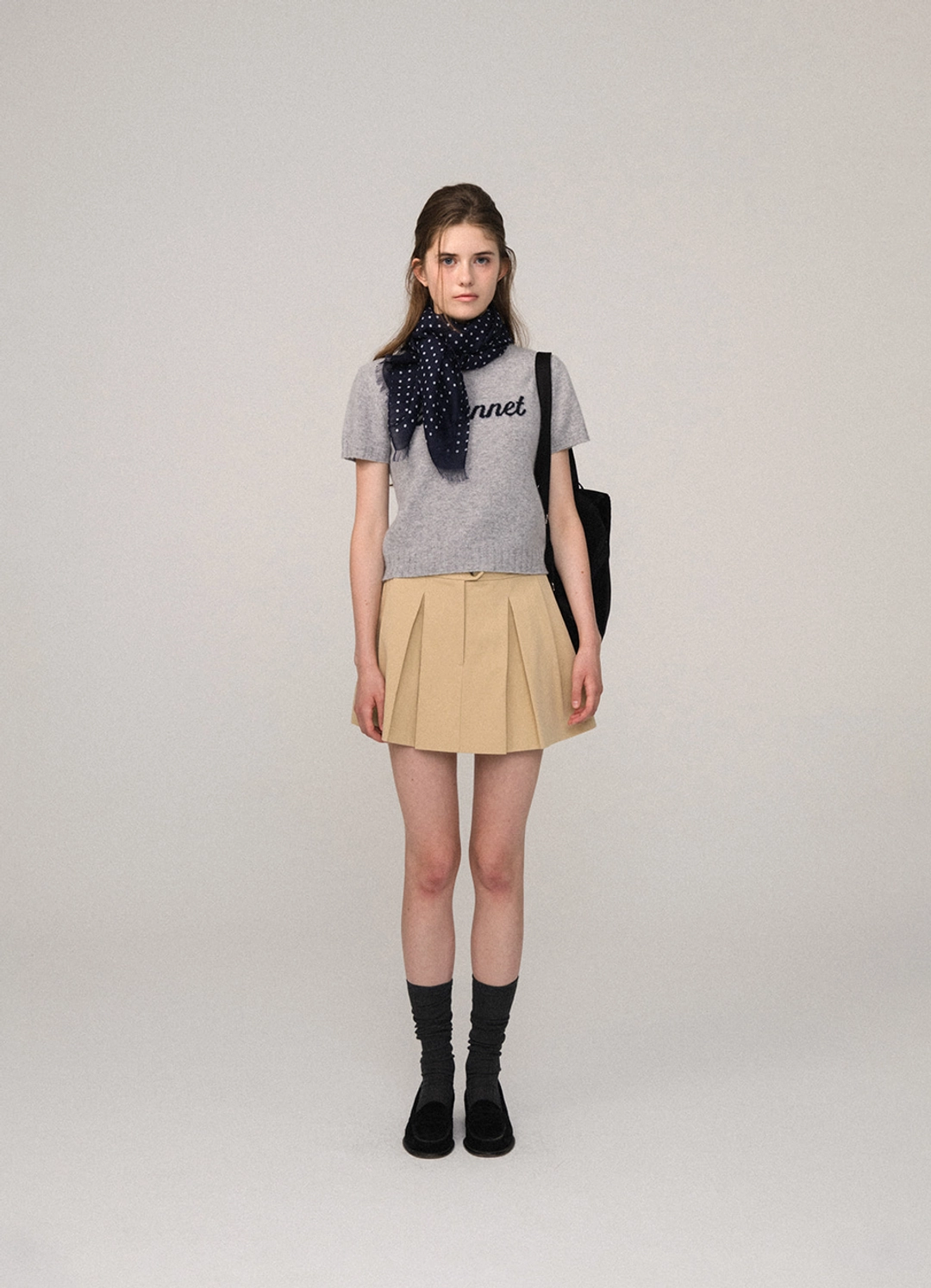 더바넷 Barnnet Logo Cashmere Knit_Light Grey 상품 이미지 1