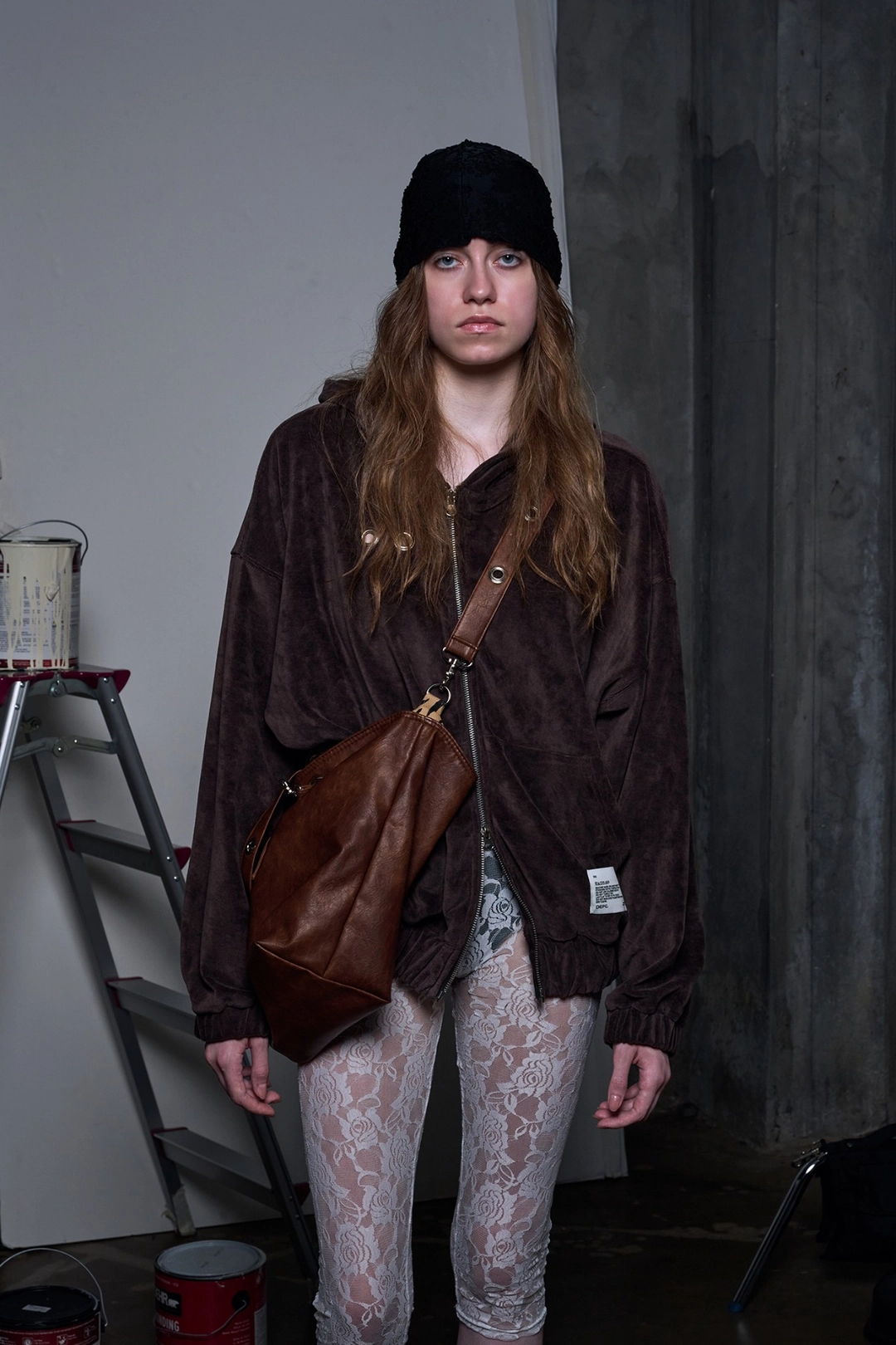뎁크 EYELET LEATHER BAG (VER.2) - BROWN 상품 이미지 2