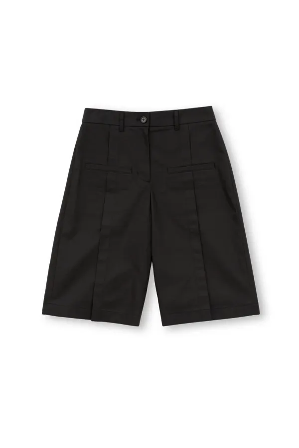 W Bermuda Pants, Black