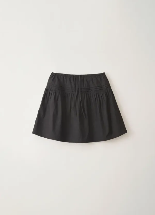 Pou flare skirt (Black)