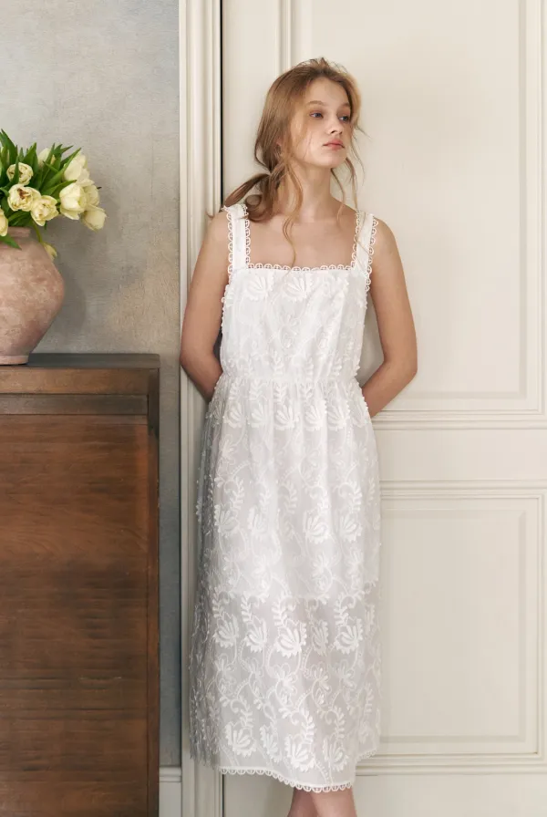 Diana Lace Dress (White)