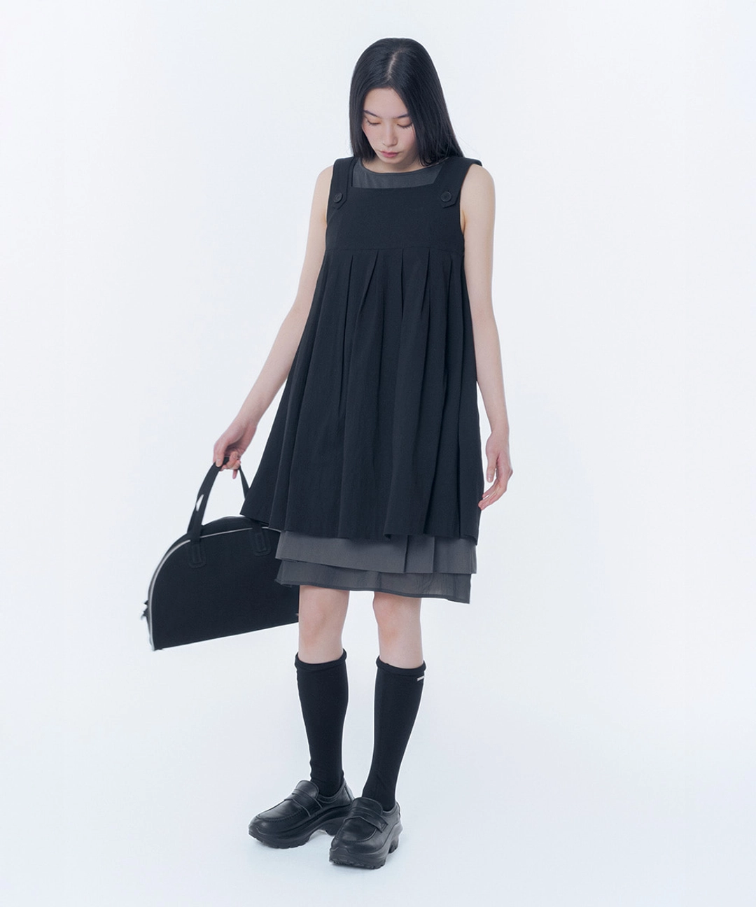 미세키서울 Pleats button doll dress BLACK 상품 이미지 1