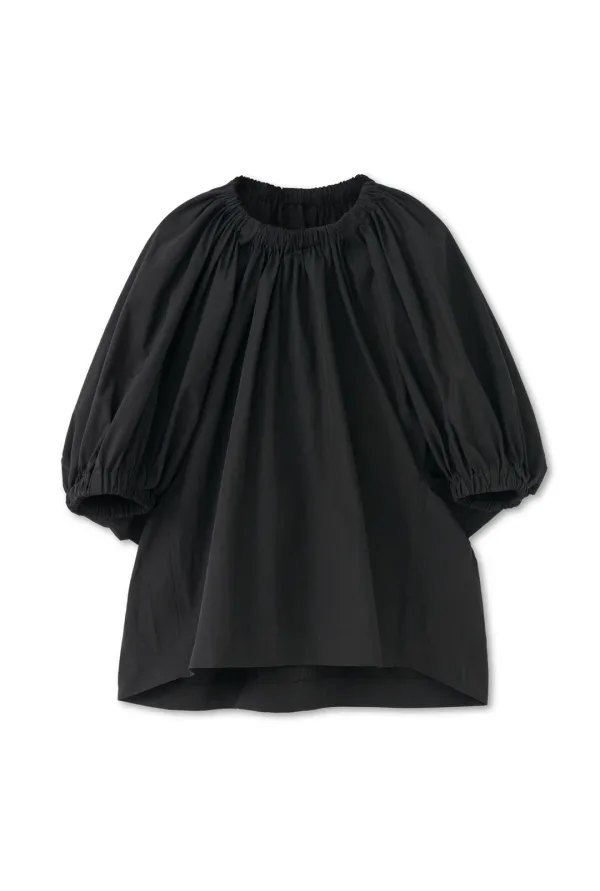 SMOCKED RAGLAN BLOUSE (BLACK)