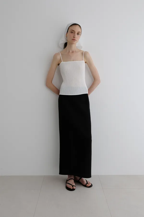[2차 7/2 순차배송] Plisse Camisole (offwhite)