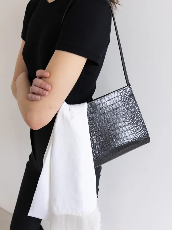 SQUARE CROCO BAG [BLACK]