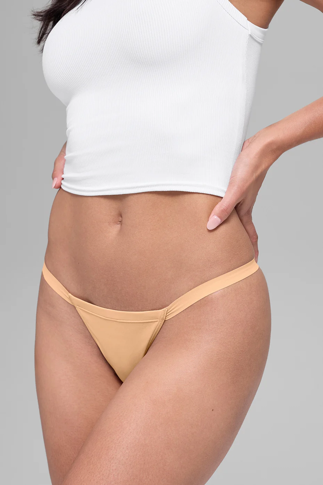 알로요가 Airbrush Invisible String Thong - Champagne 상품 이미지 3