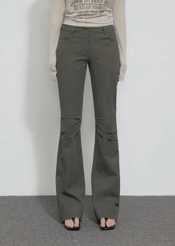 AMPLE KNEE COTTON BOOTCUT, KHAKI