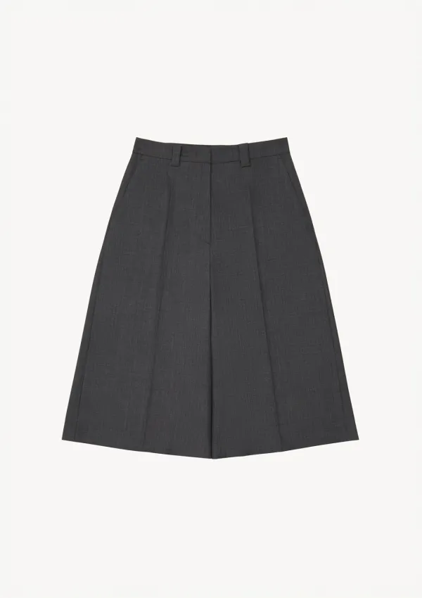 Mono Half Pants in Charcoal