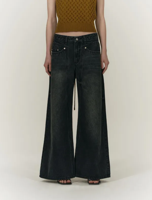 DIAGONAL LINE WIDE JEAN [BLACK]