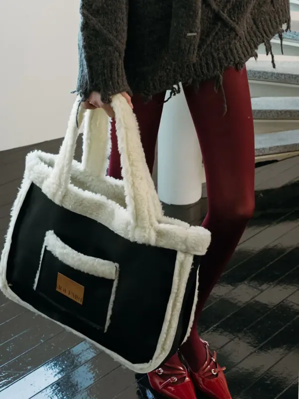 SHEARLING MUSTANG BAG / BLACK