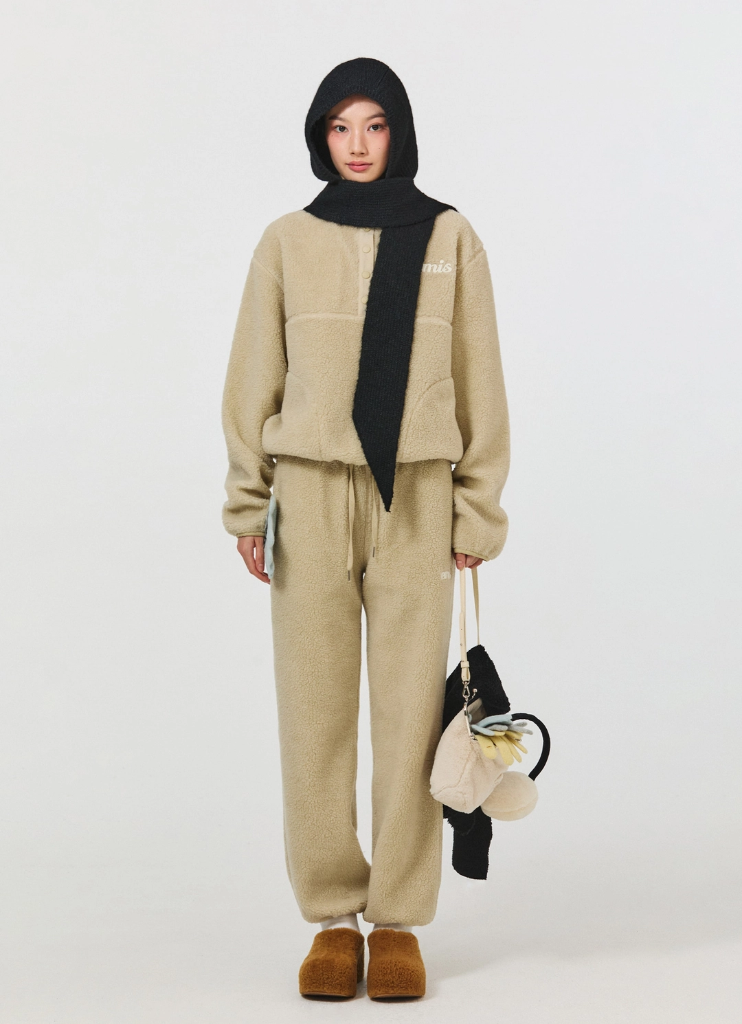 이미스 FUR FRAME PURSE BAG-BEIGE 상품 이미지 2