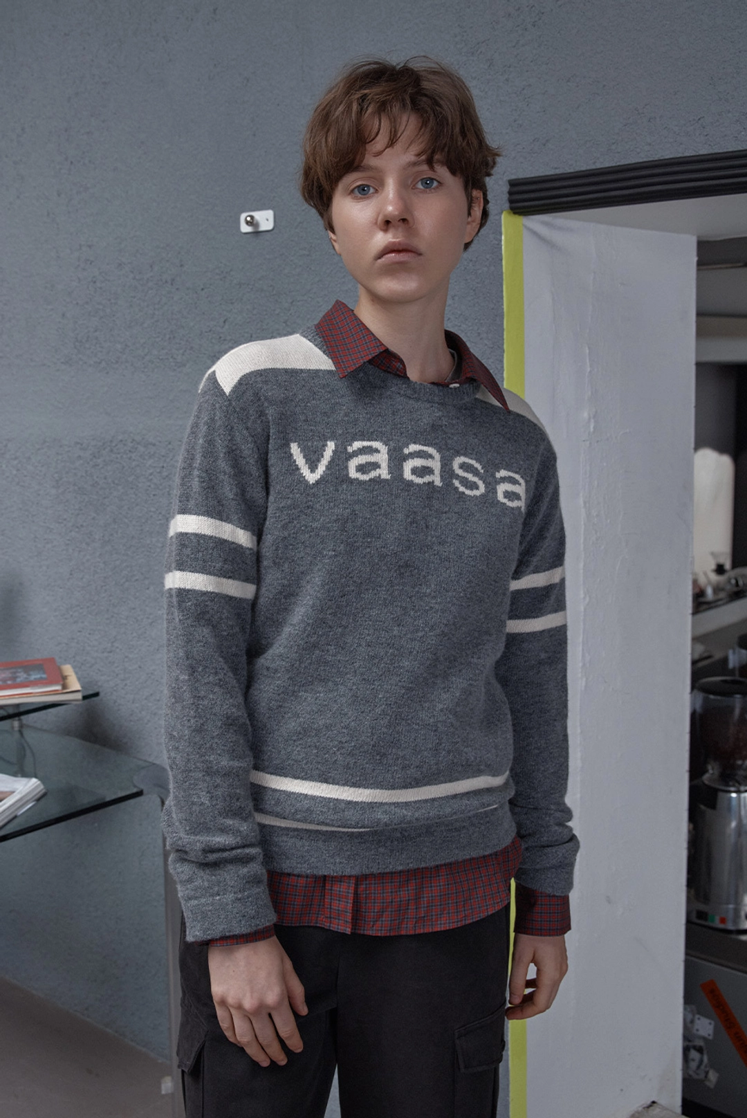 브렌다 브렌든 vaasa knit - charcoal 상품 이미지 3