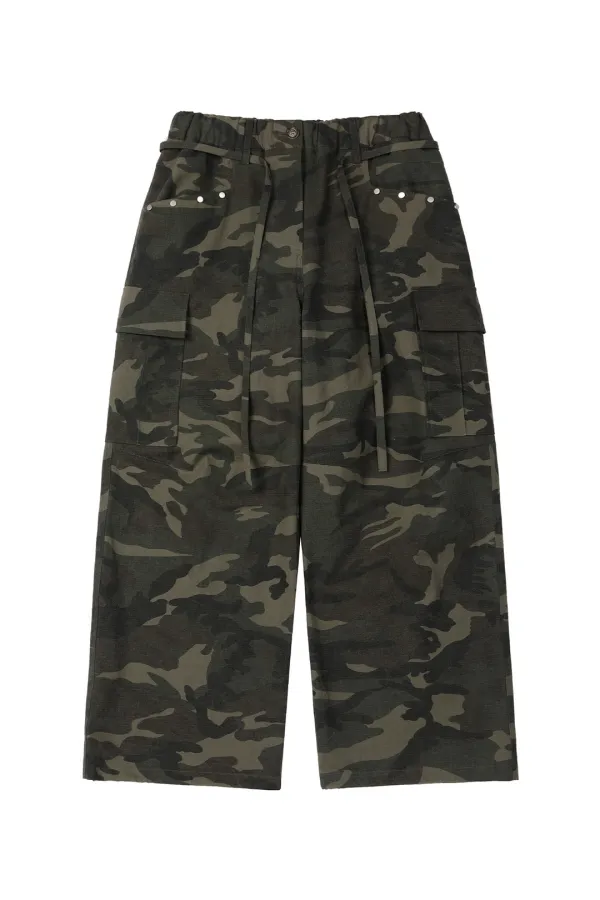 STUD CAMO PANTS IN KHAKI