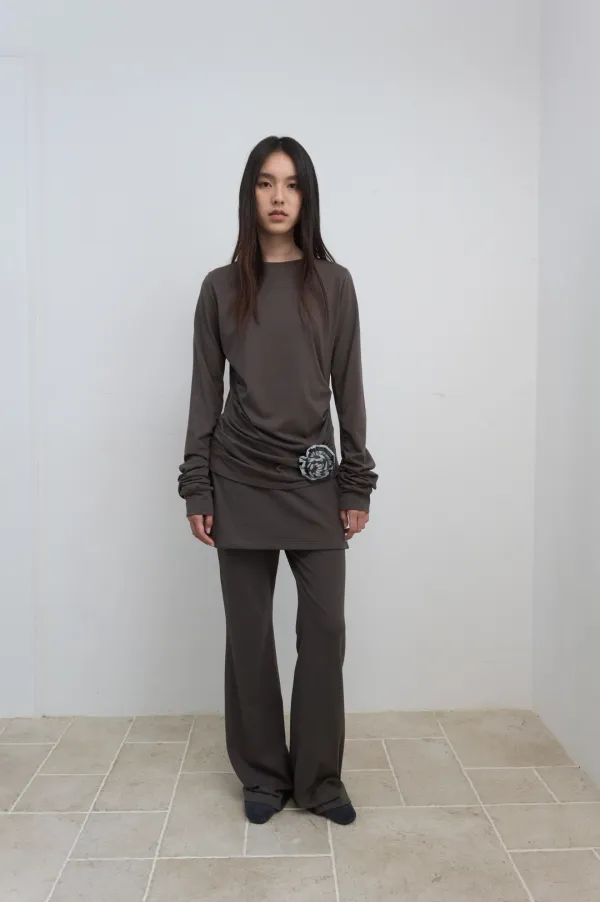SHIRRING DETAIL T-SHIRT_KHAKI