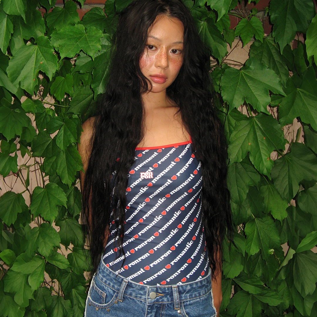 론론 LOGO LETTERING MONOKINI NAVY 상품 이미지 2