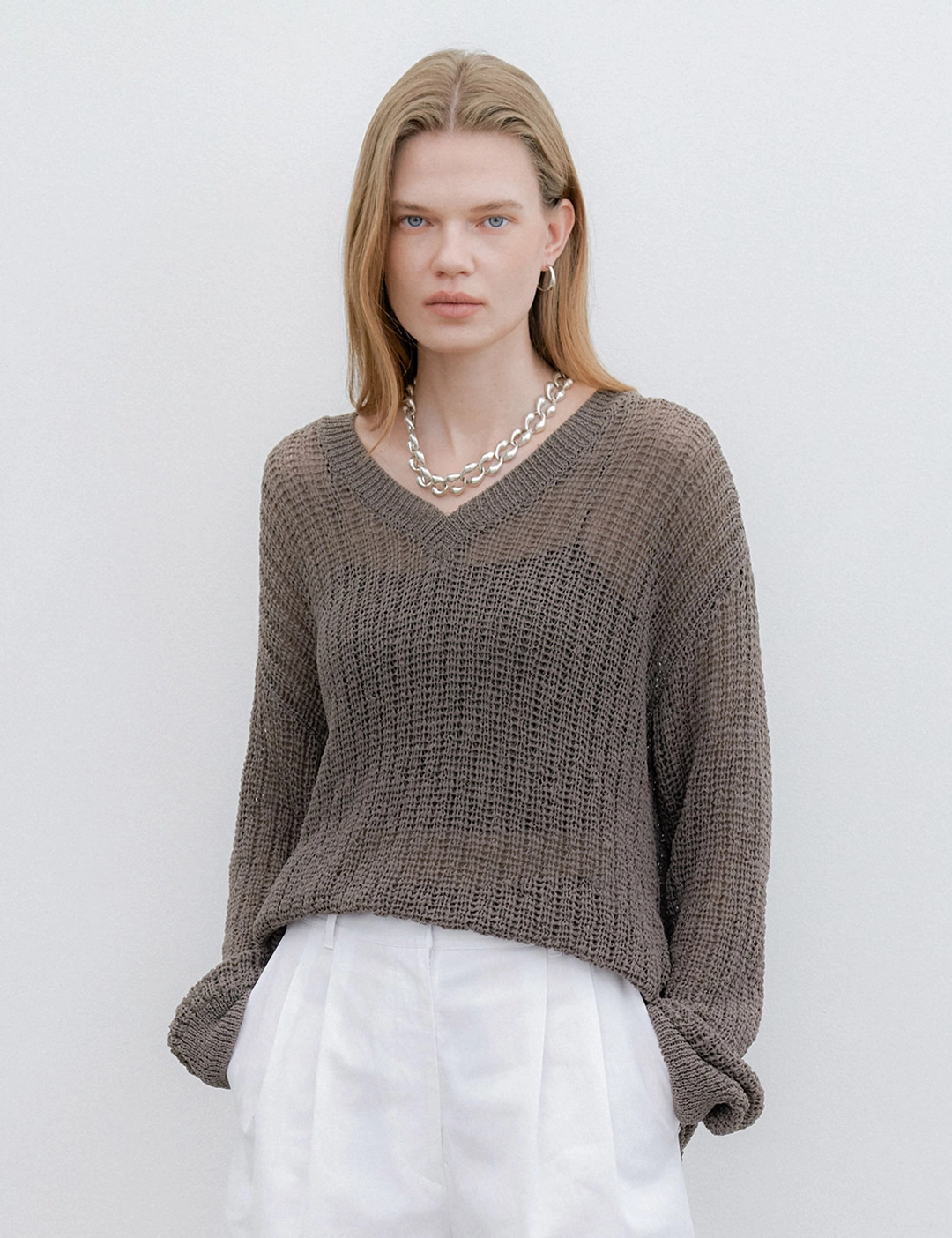 노미나떼 Pantheon Vneck Knit (Khaki Brown) 상품 이미지 2