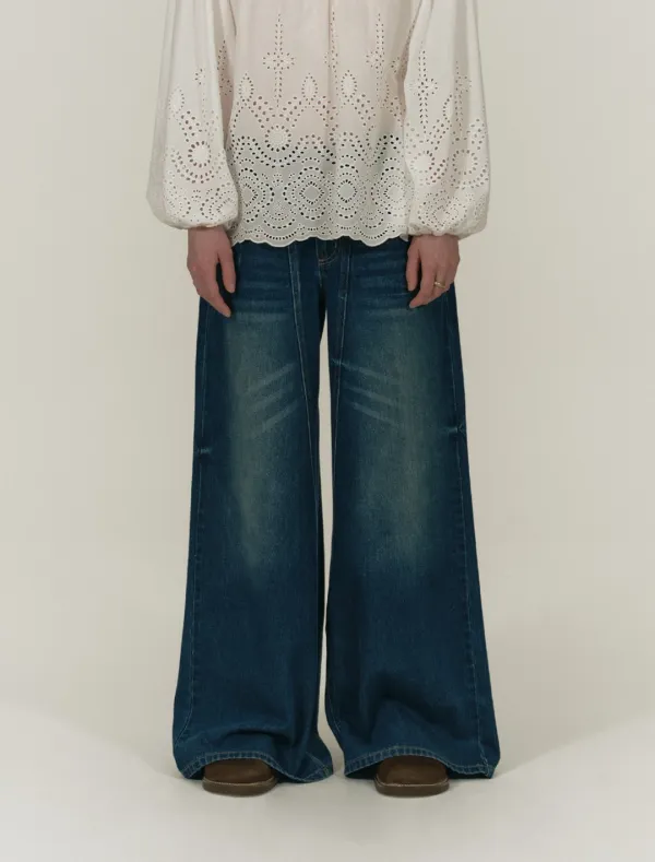 DIAGONAL LINE WIDE JEAN [BLUE]
