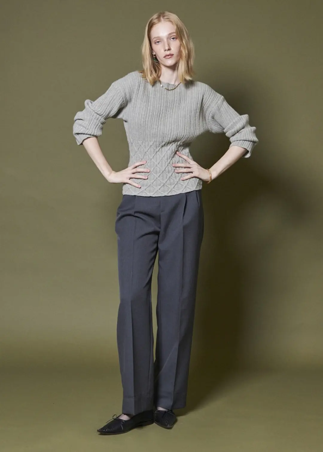 메종드이네스 CABLE WAIST WOOL KNIT _GRAY 상품 이미지 1