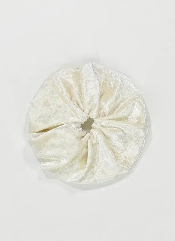[2차 리오더] Velvet label scrunch (Cream)