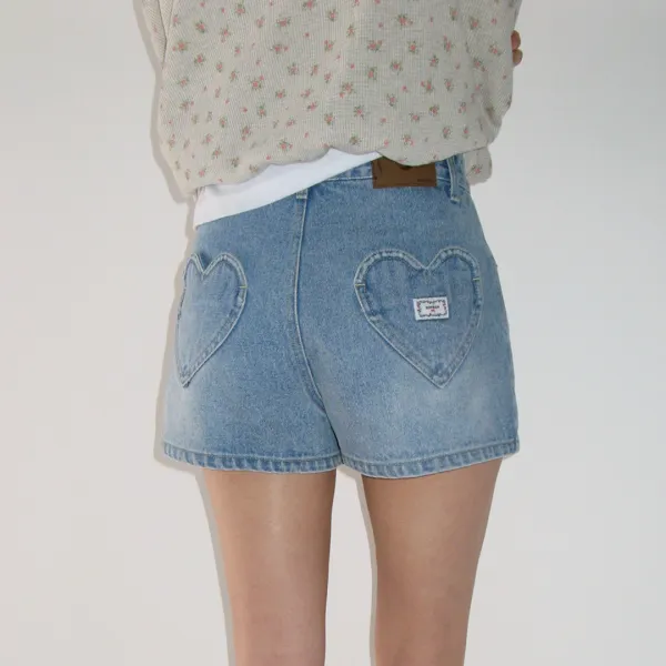 HEART POCKET MINI SHORT DENIM PANTS LIGHT BLUE