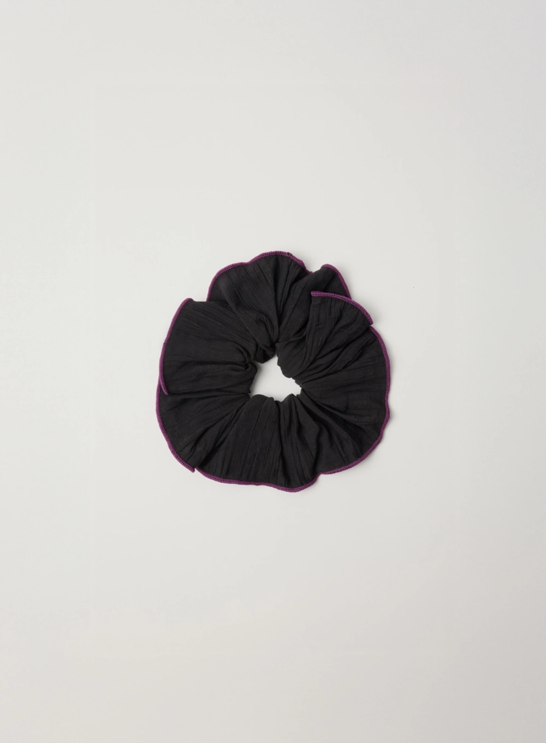 세터 (W) Wrinkle Color Block Scrunchie - Black 상품 이미지 2