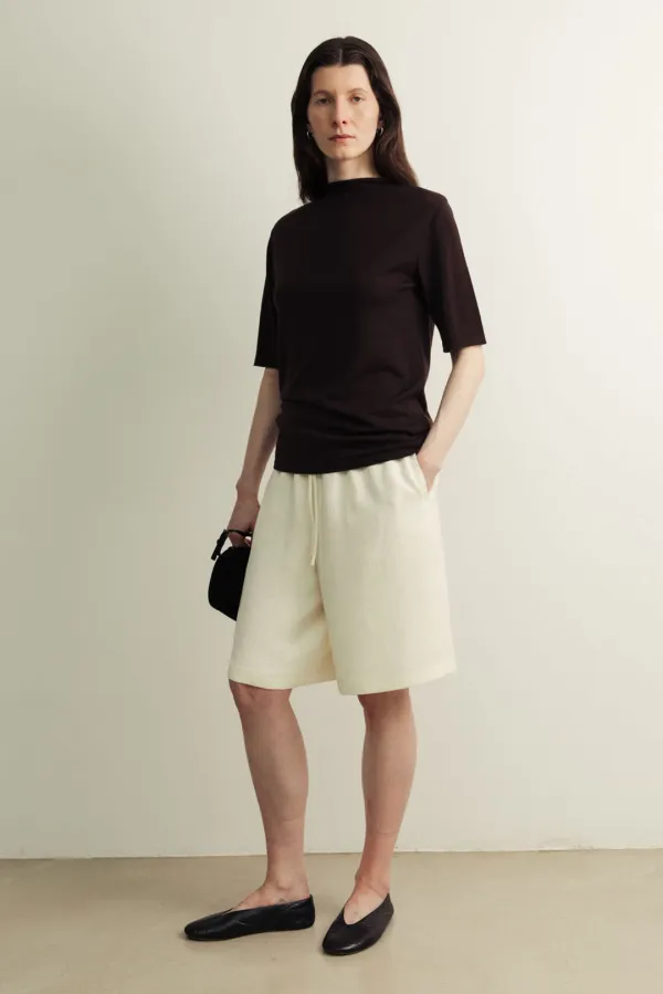 Bermuda pleats Shorts_ivory
