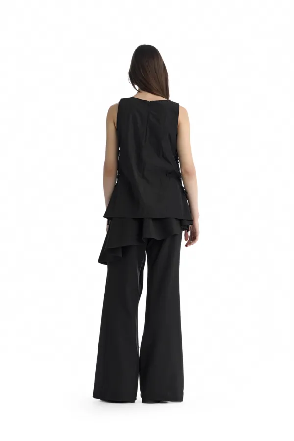 Lace-Up Side Sleeveless Top [ Black ]