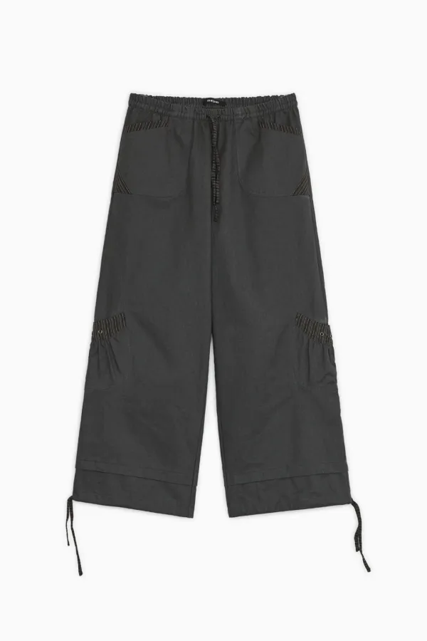 [9/28 예약배송] CONTRAST PUMPKIN CARGO PANTS, CHARCOAL